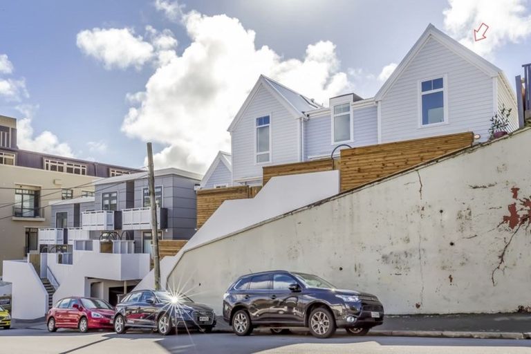 Photo of property in Pirie Street Townhouses, 35u8 Pirie Street, Mount Victoria, Wellington, 6011