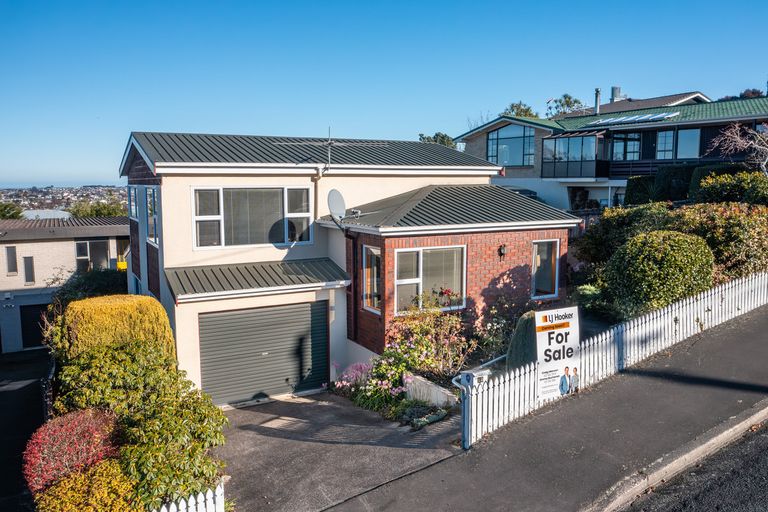Photo of property in 12 Bellevue Street, Belleknowes, Dunedin, 9011