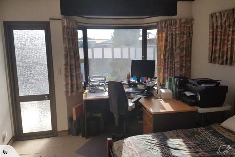 Photo of property in 1/117 Guppy Road, Taradale, Napier, 4112