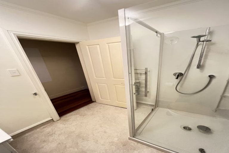 Photo of property in 5/20 Hay Street, Oriental Bay, Wellington, 6011