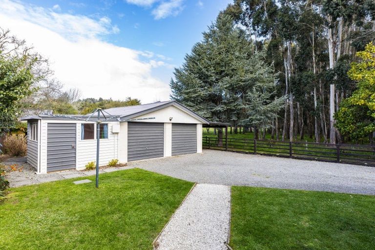 Photo of property in 39 Hurunui Street, Cracroft, Christchurch, 8025