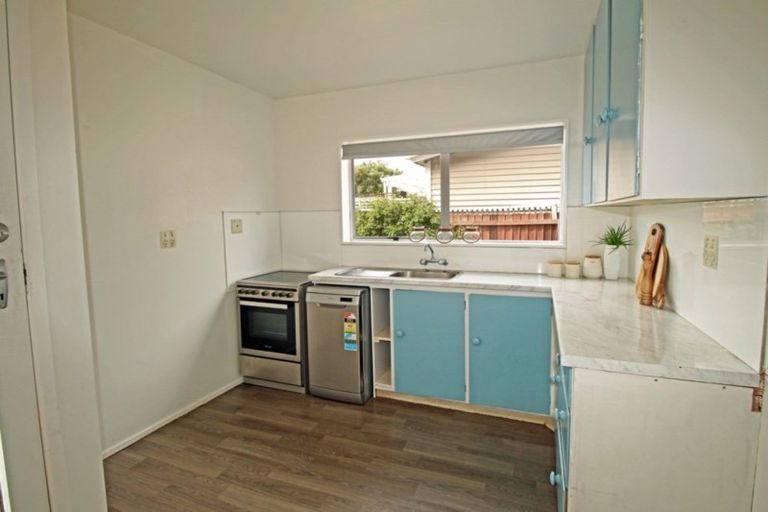 Photo of property in 2/27 Hendon Street, Edgeware, Christchurch, 8013