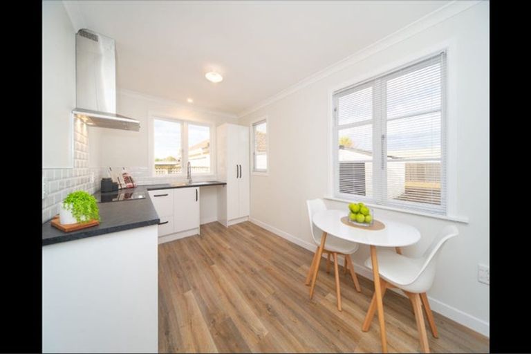 Photo of property in 3 Lancaster Street, Highbury, Palmerston North, 4412