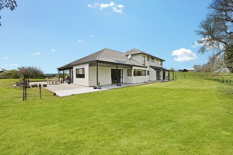 Photo of property in 18 Masters Road, Eureka, Hamilton, 3287