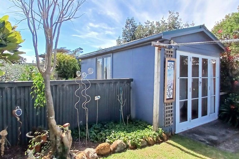Photo of property in 13 Bayly Street, Baylys Beach, Dargaville, 0377