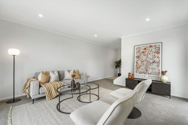 Photo of property in 6 Waka Moana Drive, Hobsonville, 0616