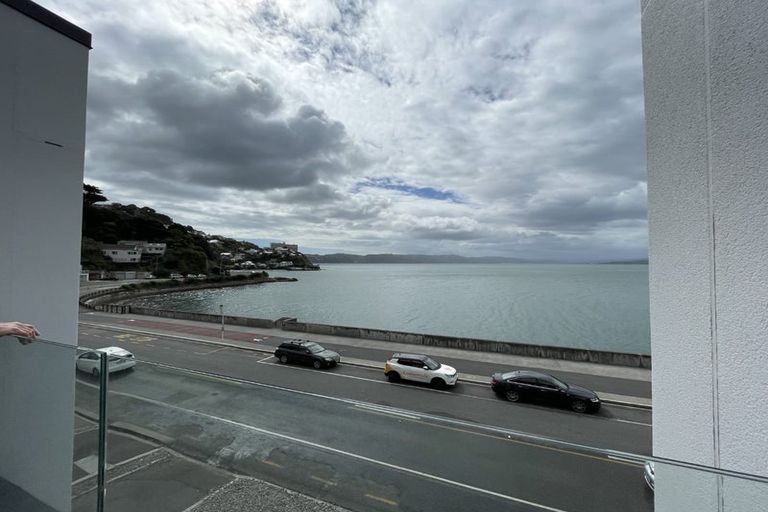 Photo of property in 148u9 Evans Bay Parade, Roseneath, Wellington, 6021
