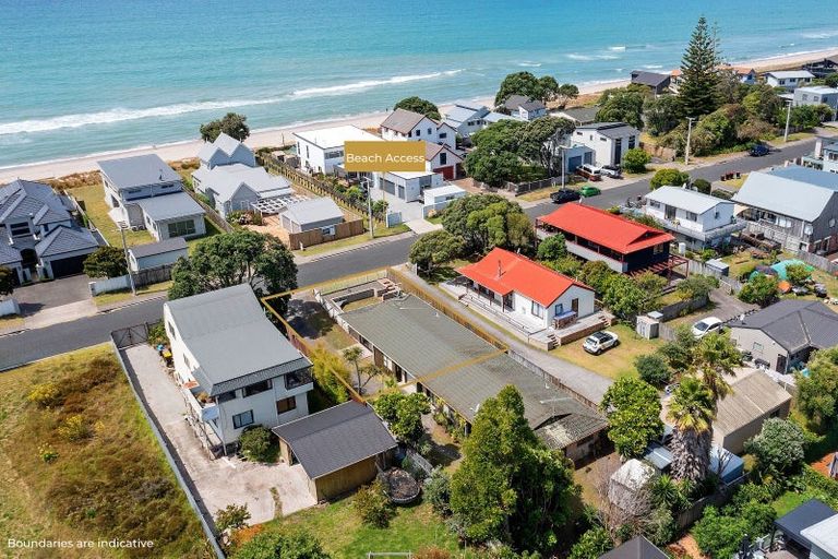 Photo of property in 124a Karewa Parade, Papamoa Beach, Papamoa, 3118