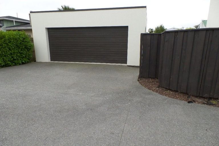 Photo of property in 79 Mandeville Street, Riccarton, Christchurch, 8011