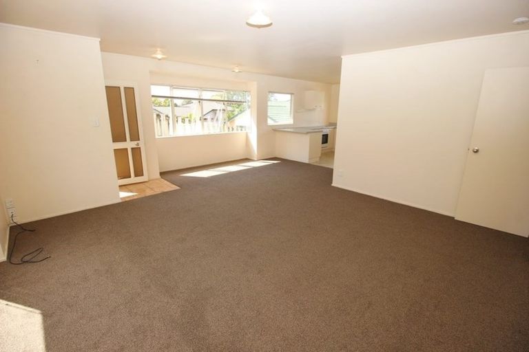 Photo of property in 1/9 Mably Court, Stanmore Bay, Whangaparaoa, 0932