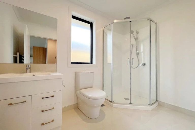 Photo of property in 2u2 Masefield Drive, Enderley, Hamilton, 3214