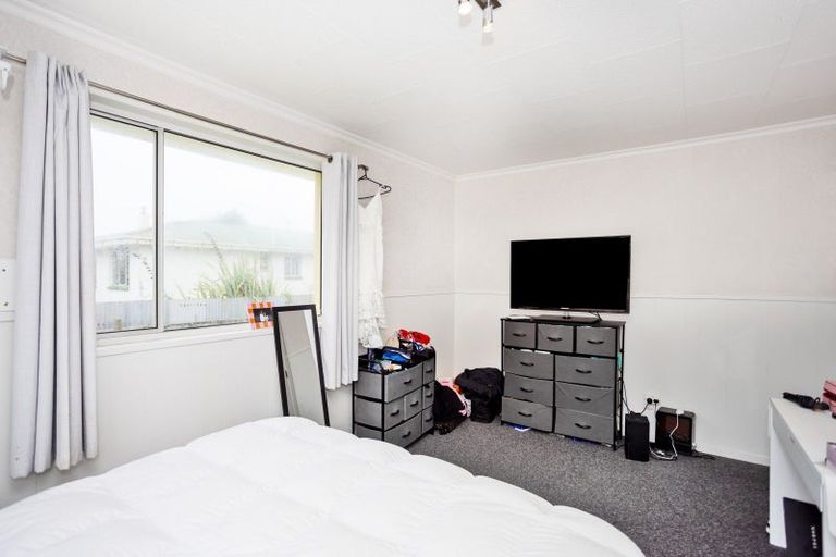 Photo of property in 210 Bay Road, Grasmere, Invercargill, 9810