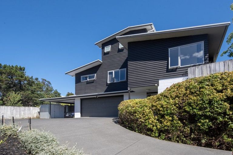 Photo of property in 682c Beach Road, Browns Bay, Auckland, 0630