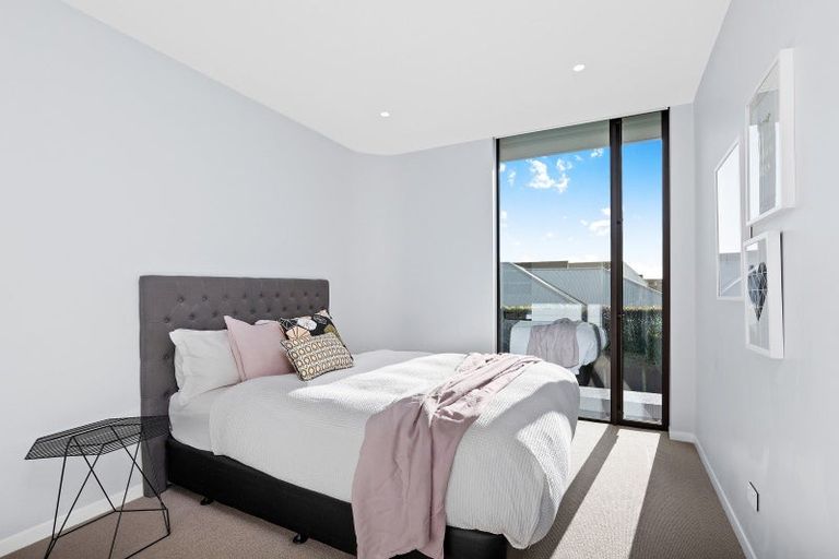 Photo of property in 48 Clissold Street, Merivale, Christchurch, 8014