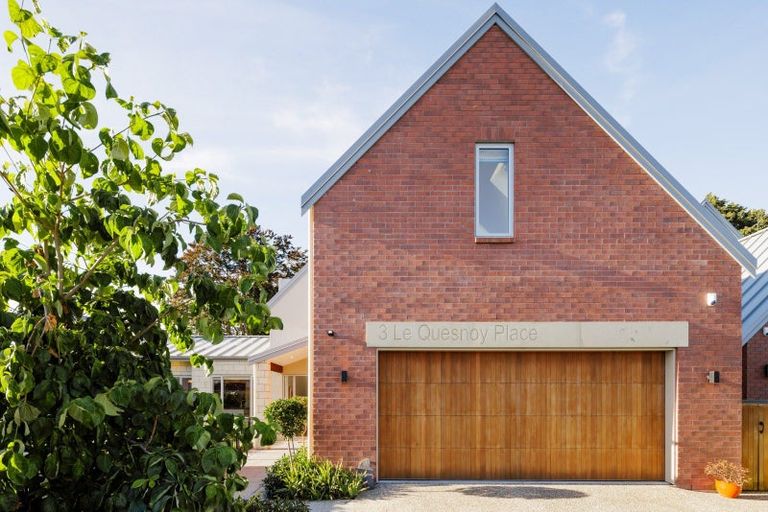 Photo of property in 3 Le Quesnoy Place, Cambridge, 3434