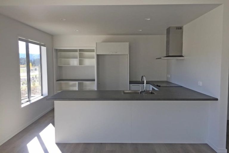 Photo of property in 66 Obelisk Street, Wanaka, 9305