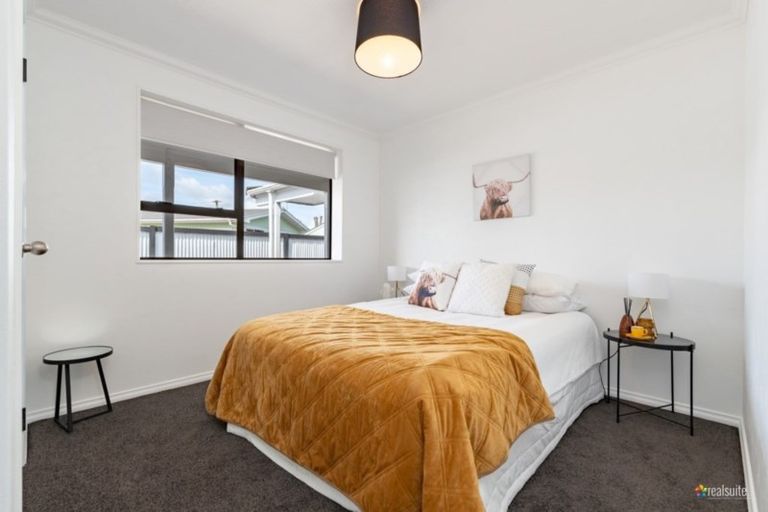 Photo of property in 27f2- Merton Street, Trentham, Upper Hutt, 5018