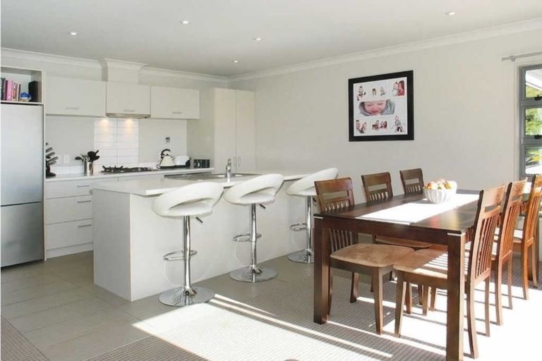 Photo of property in 82 Staithes Drive North, Whitby, Porirua, 5024