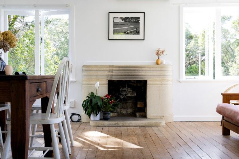 Photo of property in 25 Matheson Bay Road, Leigh, 0985