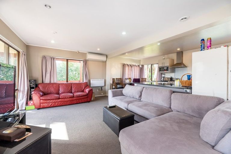 Photo of property in 4 Harvest Drive, Henderson, Auckland, 0612