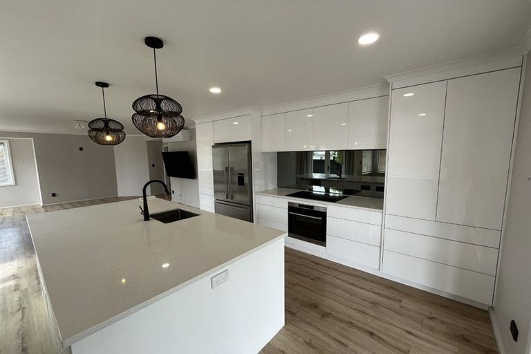 Photo of property in 3 Hammond Road, Taradale, Napier, 4112