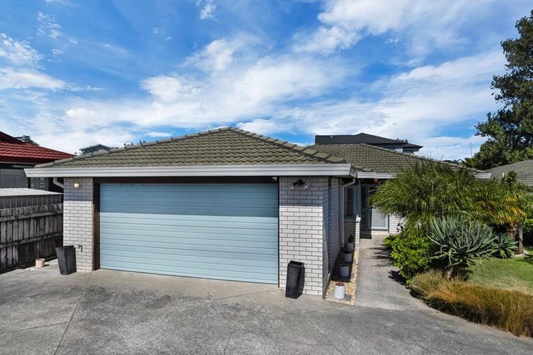 Photo of property in 1/22 Septimus Place, Henderson, Auckland, 0612