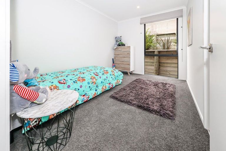 Photo of property in 7 Heasley Lane, Mosgiel, 9092