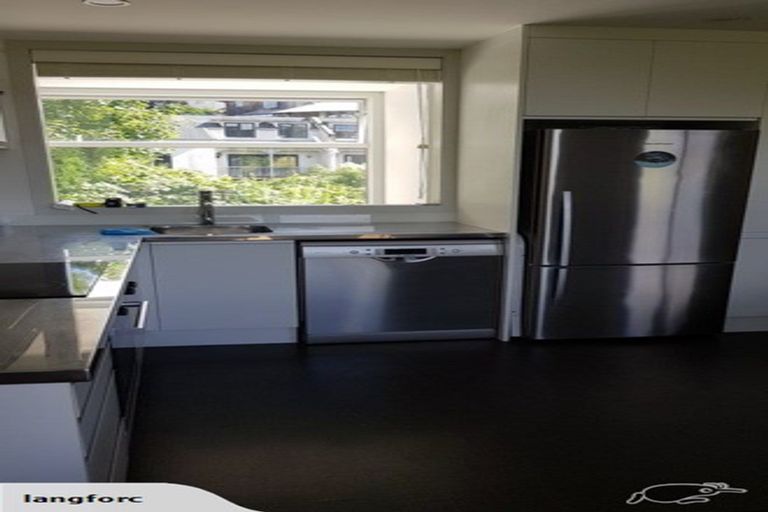 Photo of property in 46b Thompson Street, Mount Cook, Wellington, 6011
