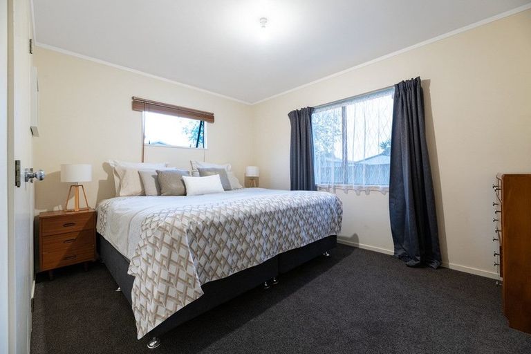 Photo of property in 4b Kimber Grove, Papamoa Beach, Papamoa, 3118
