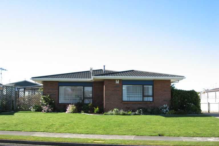 Photo of property in 1a Mcilwaine Place, Marton, 4710