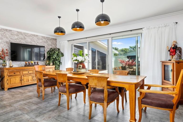 Photo of property in 24 Colville Street, Masterton, 5810