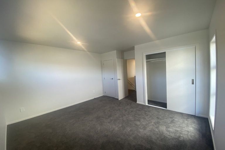 Photo of property in 31 Mcgrath Way, Taita, Lower Hutt, 5011