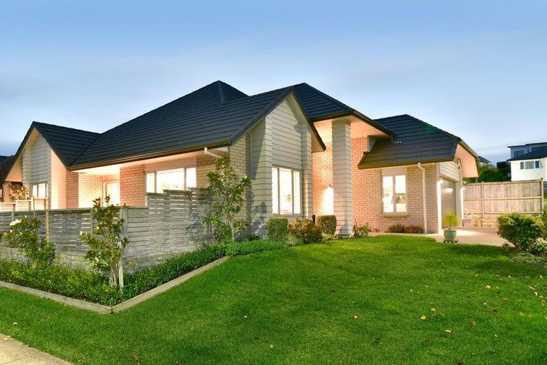 Photo of property in 5 Sibling Court, Silverdale, 0932
