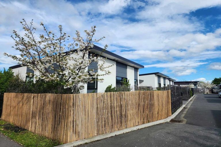 Photo of property in 22 League Lane, Phillipstown, Christchurch, 8011