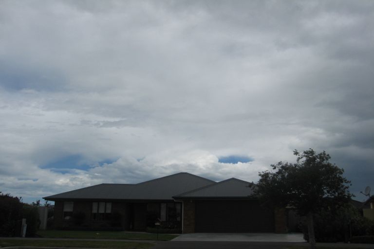 Photo of property in 15 Saint Keverne Close, Burwood, Christchurch, 8083