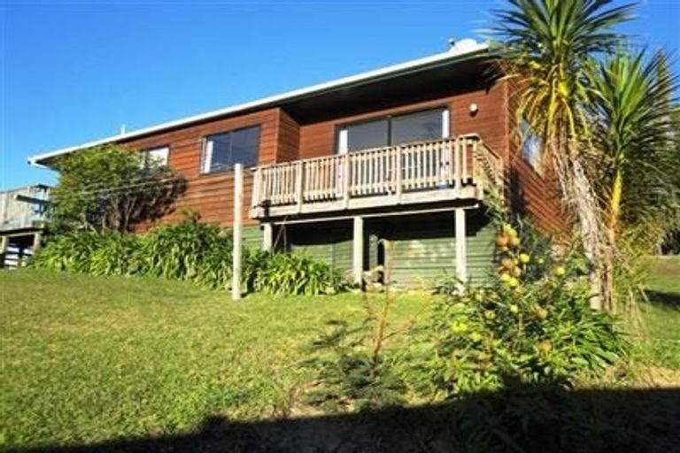 Photo of property in 10 Shelly Bay Road, Beachlands, Auckland, 2018