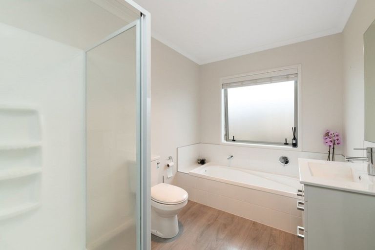 Photo of property in 4 Ruth Court, Papamoa Beach, Papamoa, 3118