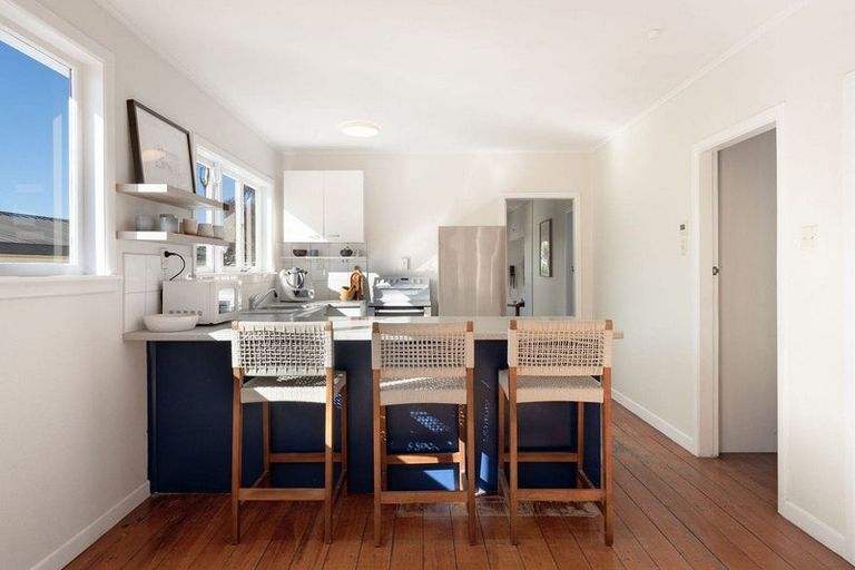 Photo of property in 2b Dalton Drive, Papamoa Beach, Papamoa, 3118
