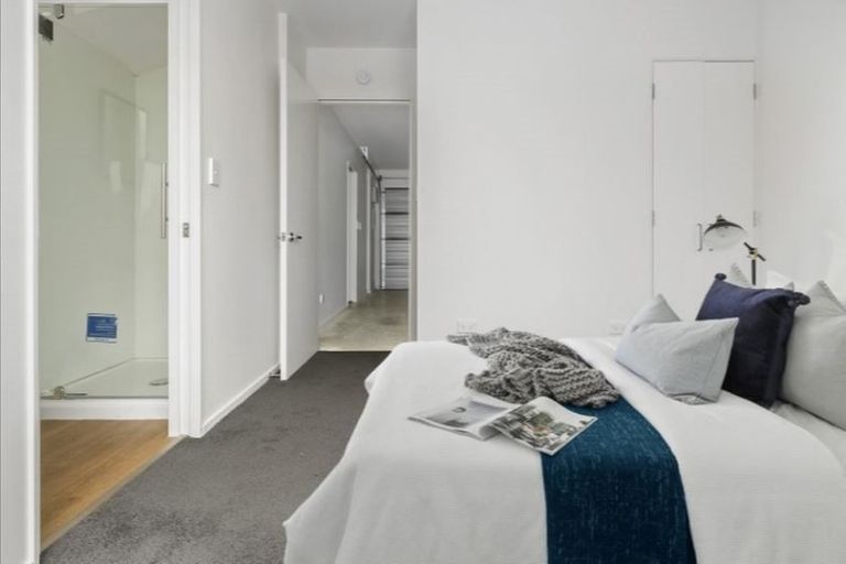 Photo of property in Pirie Street Townhouses, 32/35u Pirie Street, Mount Victoria, Wellington, 6011