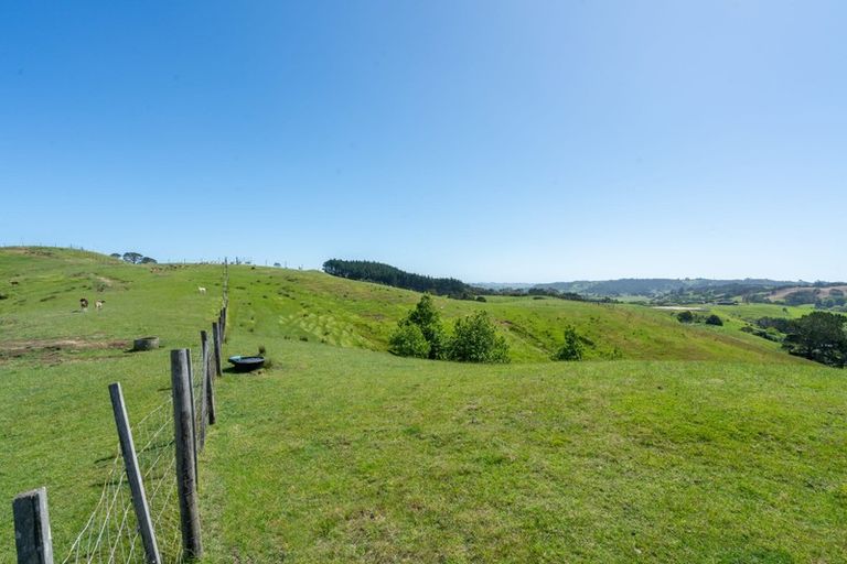 Photo of property in 318 Stoney Creek Road, Kaukapakapa, 0873