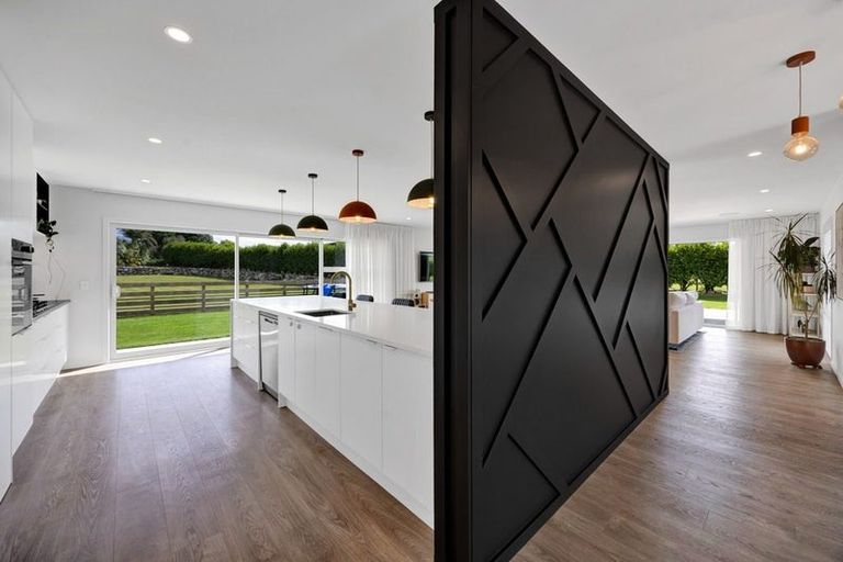 Photo of property in 423 Cardiff Road, Pembroke, Stratford, 4391