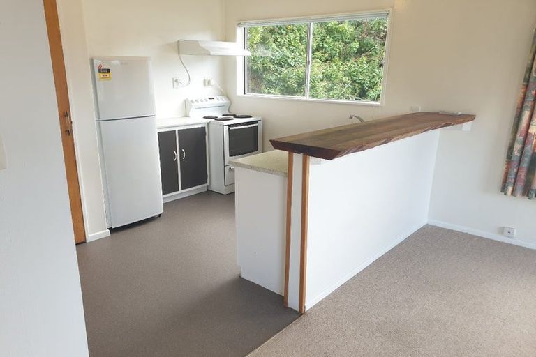 Photo of property in 5a Wye Street, Island Bay, Wellington, 6023