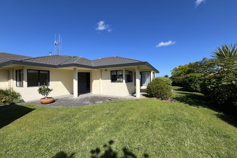 Photo of property in 14 Reynolds Drive, Glenview, Hamilton, 3206