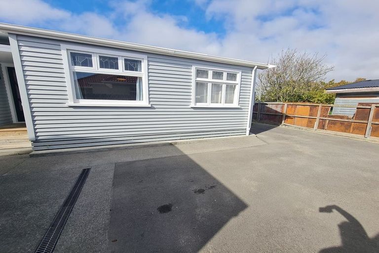 Photo of property in 364a Pages Road, Aranui, 8061