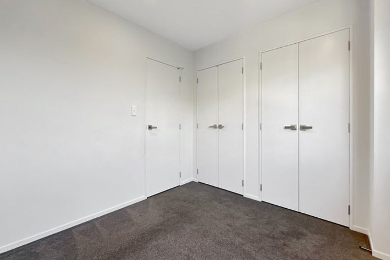 Photo of property in 6/241 Don Buck Road, Massey, Auckland, 0614