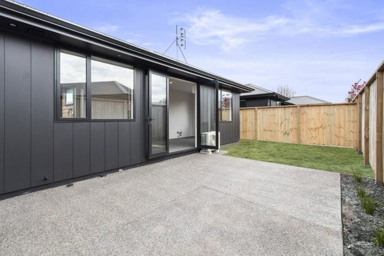 Photo of property in 9u4 Kingsley Street, Saint Andrews, Hamilton, 3200