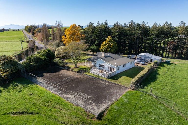 Photo of property in 24 Waterworks Road, Westport, 7892