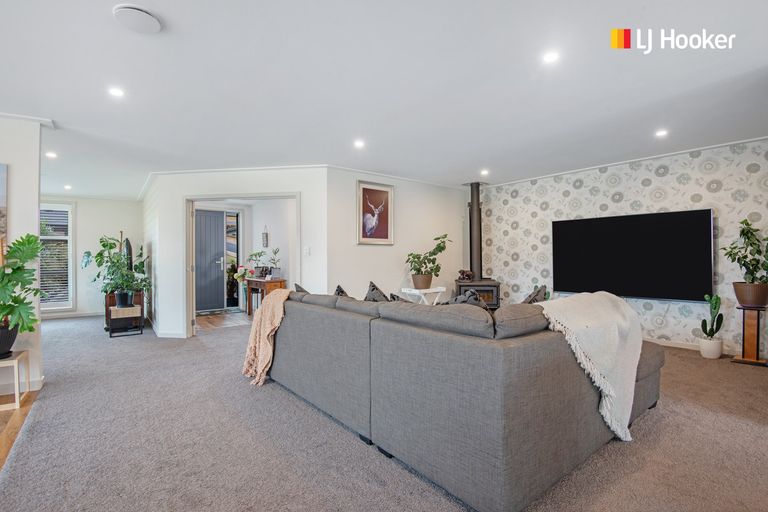 Photo of property in 46 Heathfield Drive, Mosgiel, 9024