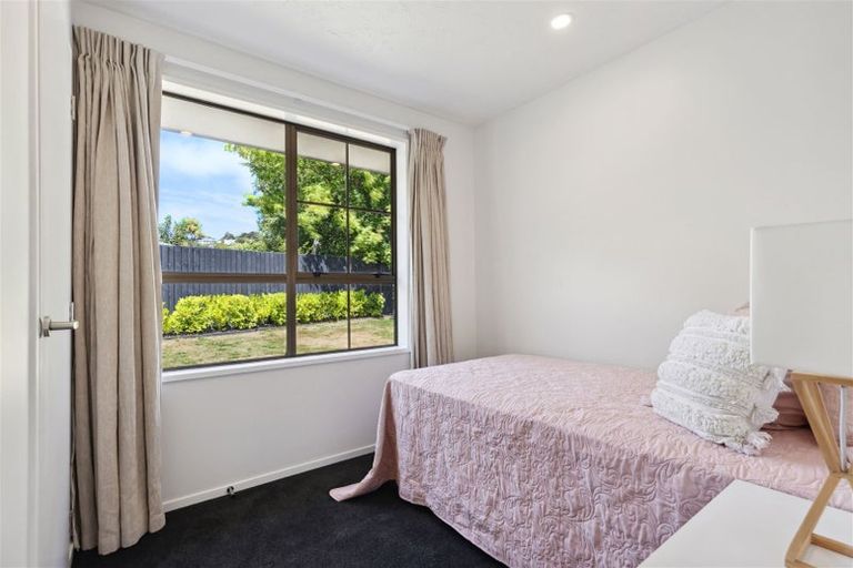 Photo of property in 58 Palatine Terrace, Saint Martins, Christchurch, 8022