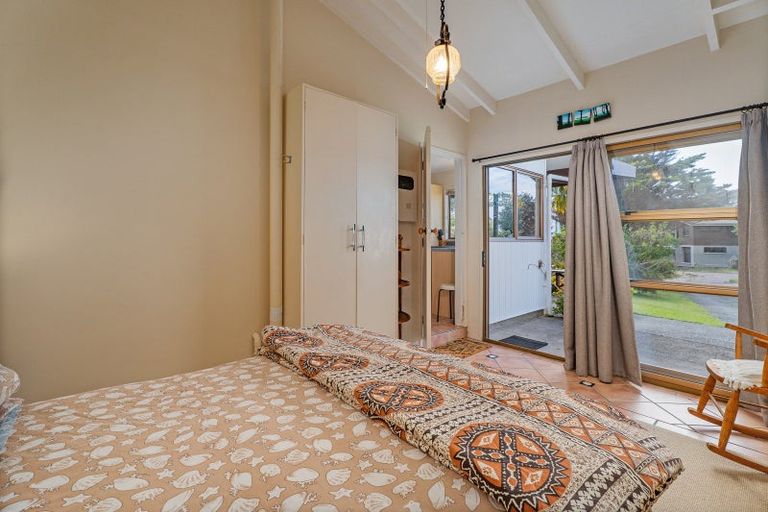 Photo of property in 4 Courtney Place, Pauanui, Hikuai, 3579